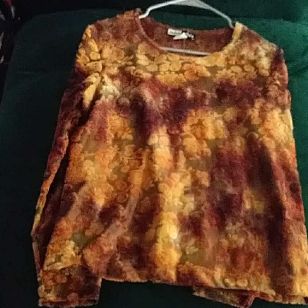 Women's blouse